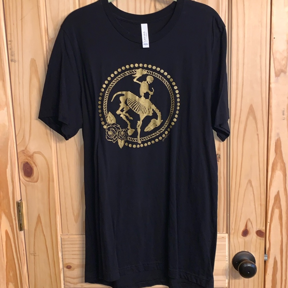 Western Black Bucking Horse T Shirt Size Large